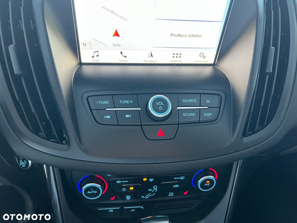 Ford Kuga 2.0 TDCi FWD Titanium - 32