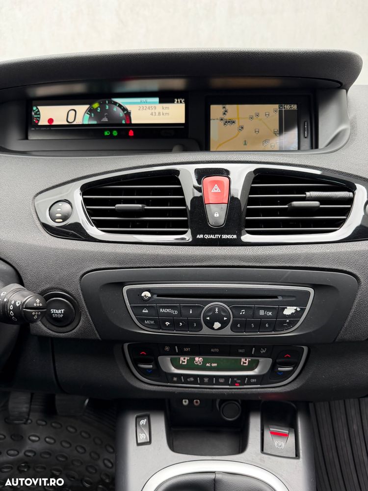Renault Scenic - 22