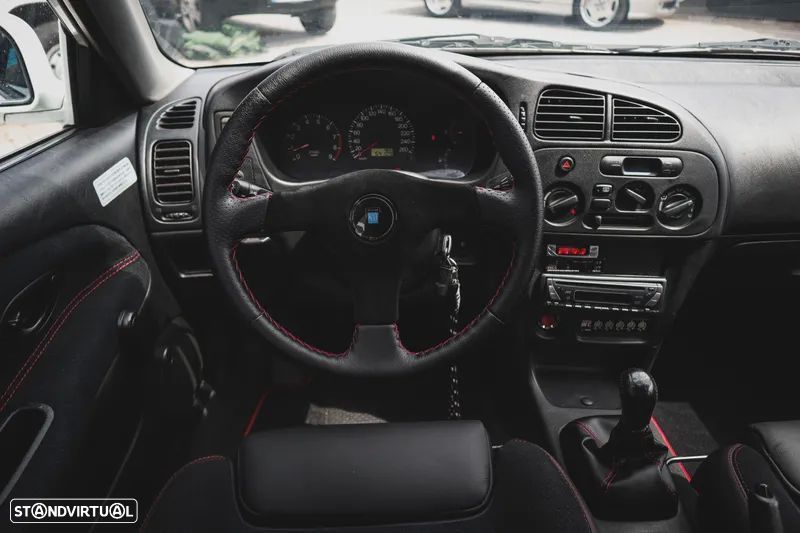 Mitsubishi Lancer - 2