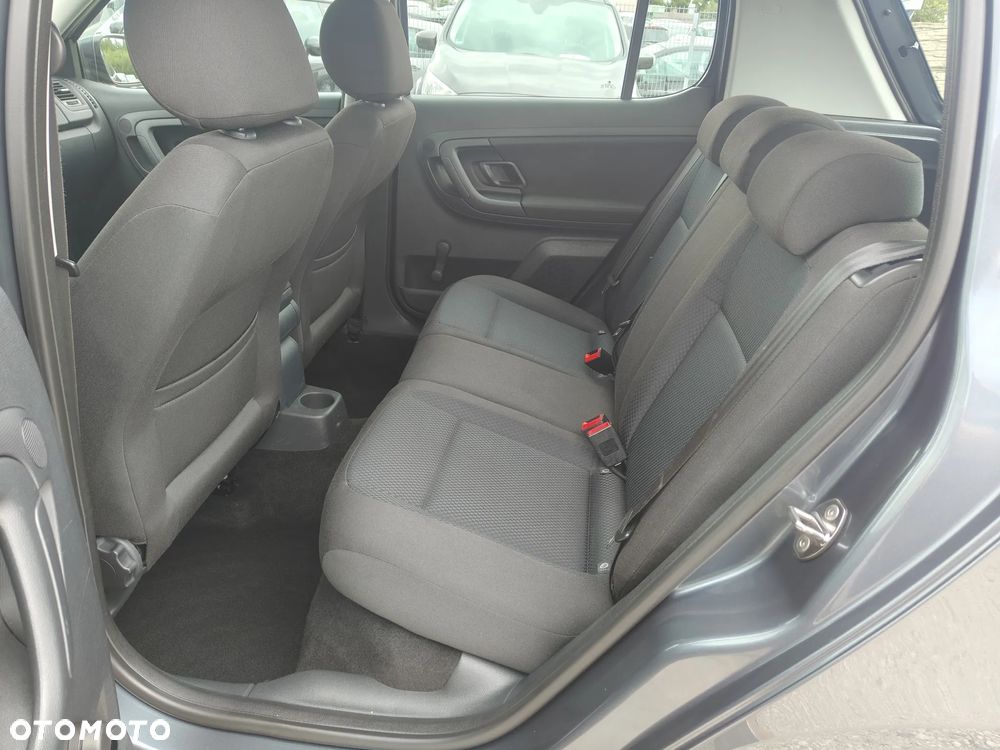 Skoda Fabia - 15