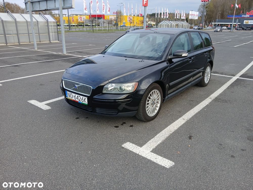 Volvo V50 2.0D Momentum - 1