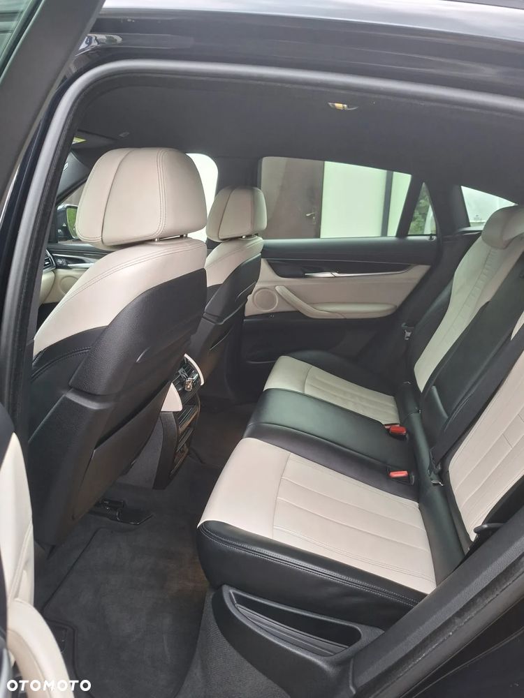 BMW X6 xDrive30d - 11