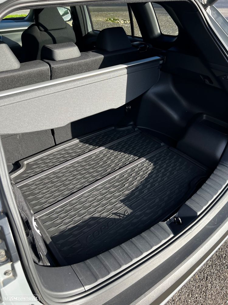 Toyota Corolla Cross - 12