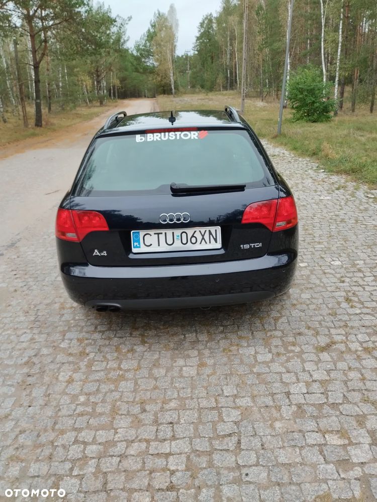 Audi A4 Avant - 2