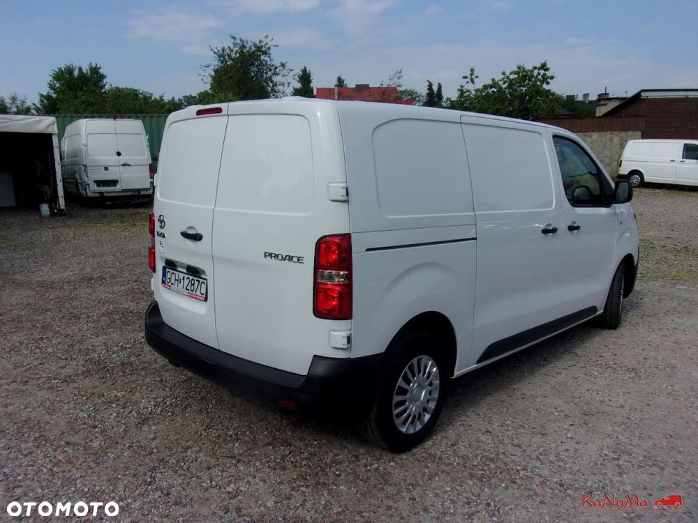 Toyota Proace - 33