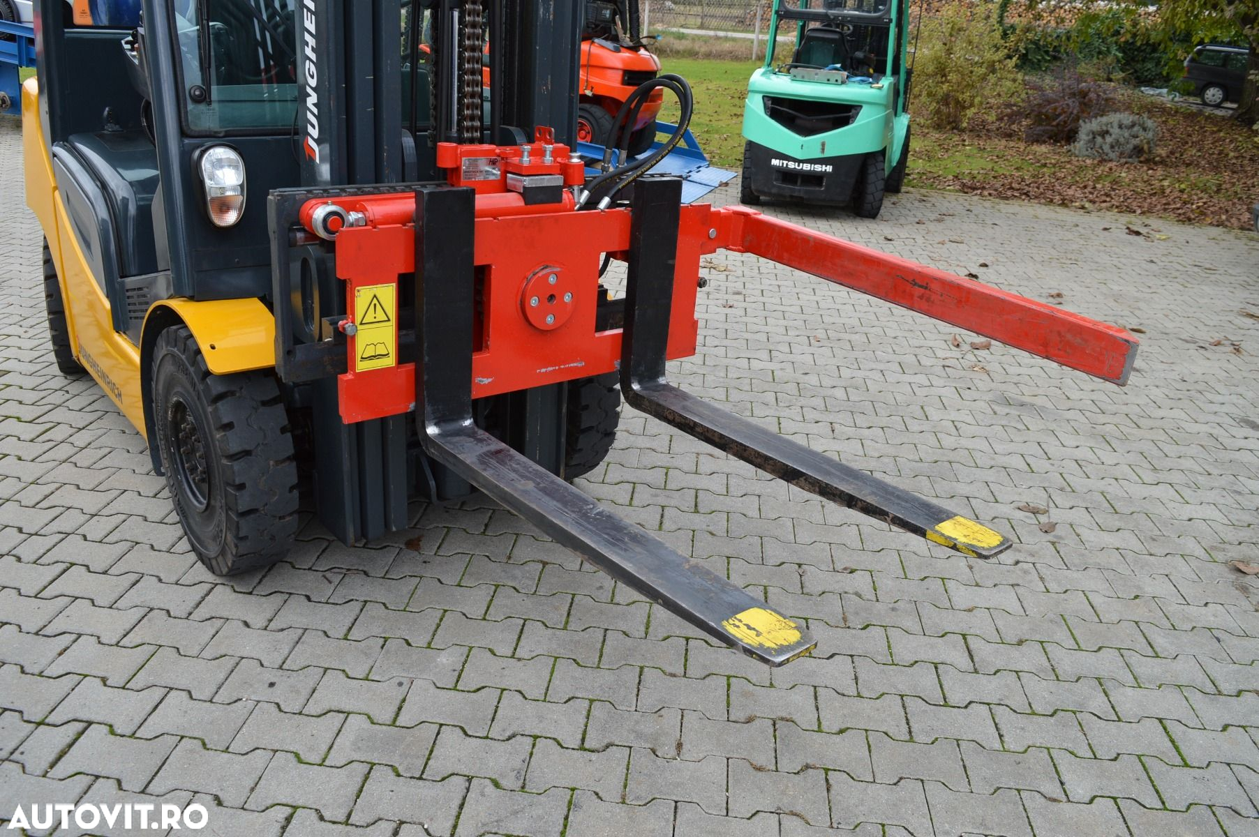 Rotator FEM/ISO2 180° pentru stivuitor - 2
