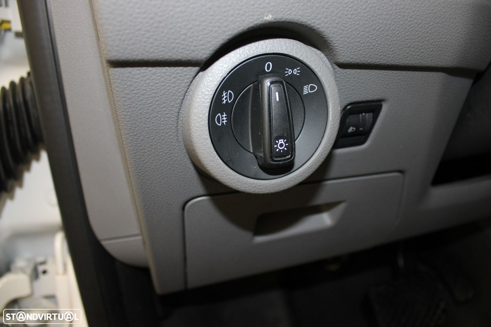VW TRNASPORTER 6.1 ABT-E - 12