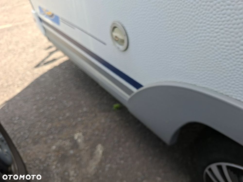 Dethleffs Camper 400 - 4