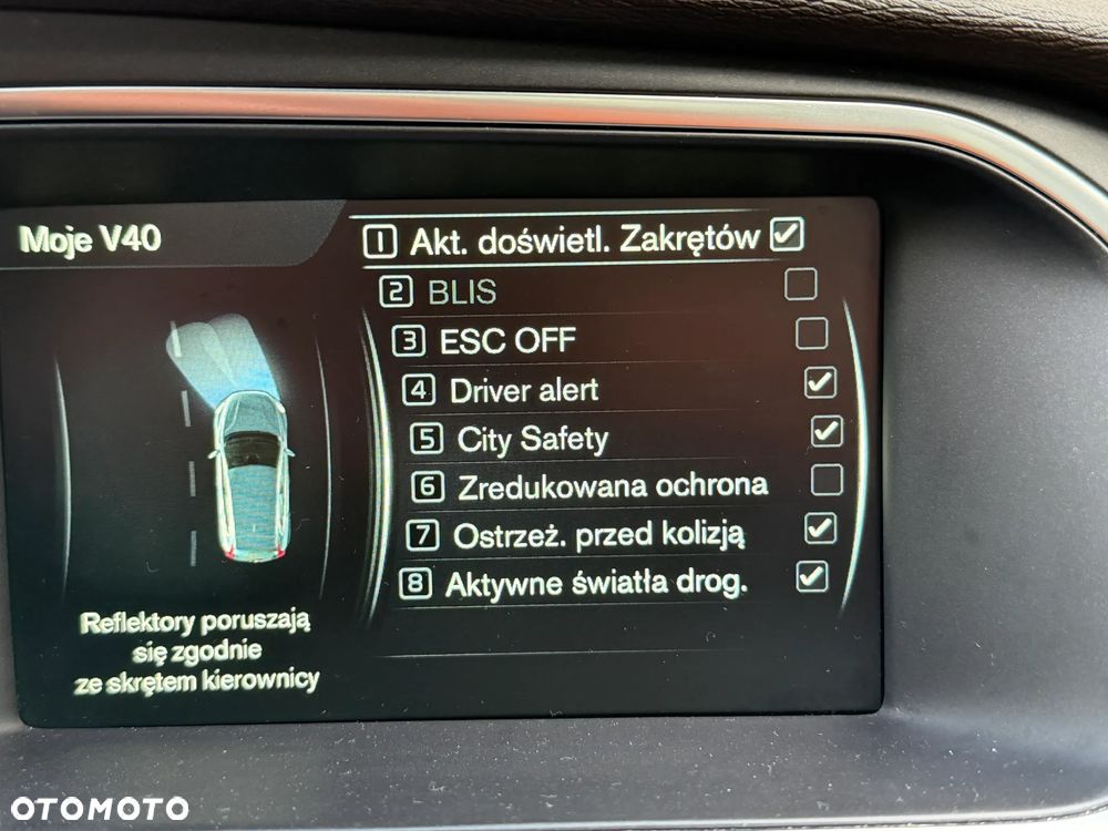 Volvo V40 D2 Inscription - 14