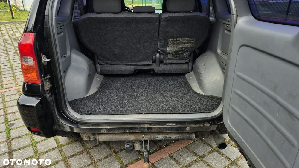 Toyota RAV4 - 5