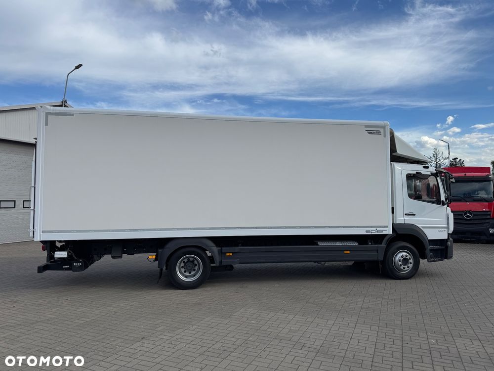 Mercedes-Benz ATEGO - 10