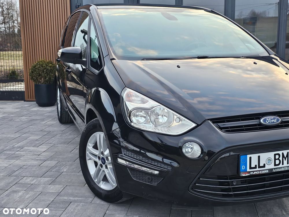 Ford S-Max 2.0 TDCi Ambiente - 20