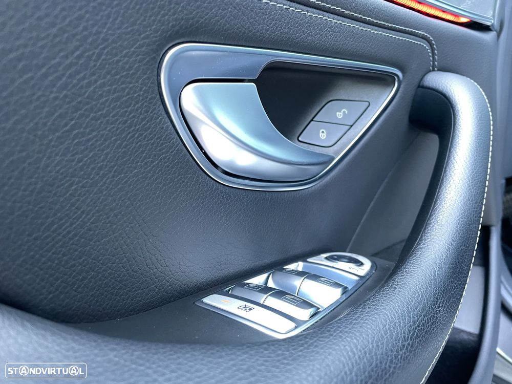 Mercedes-Benz CLS 300 d AMG Line - 24