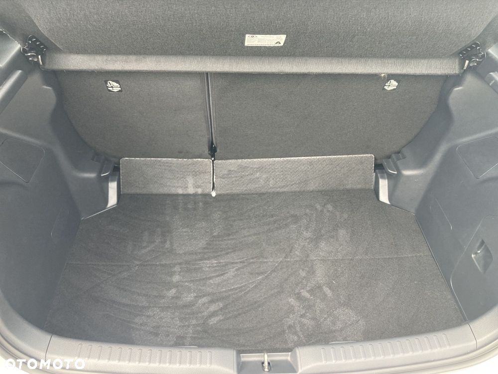 Toyota Yaris Hybrid 1.5 Comfort - 11