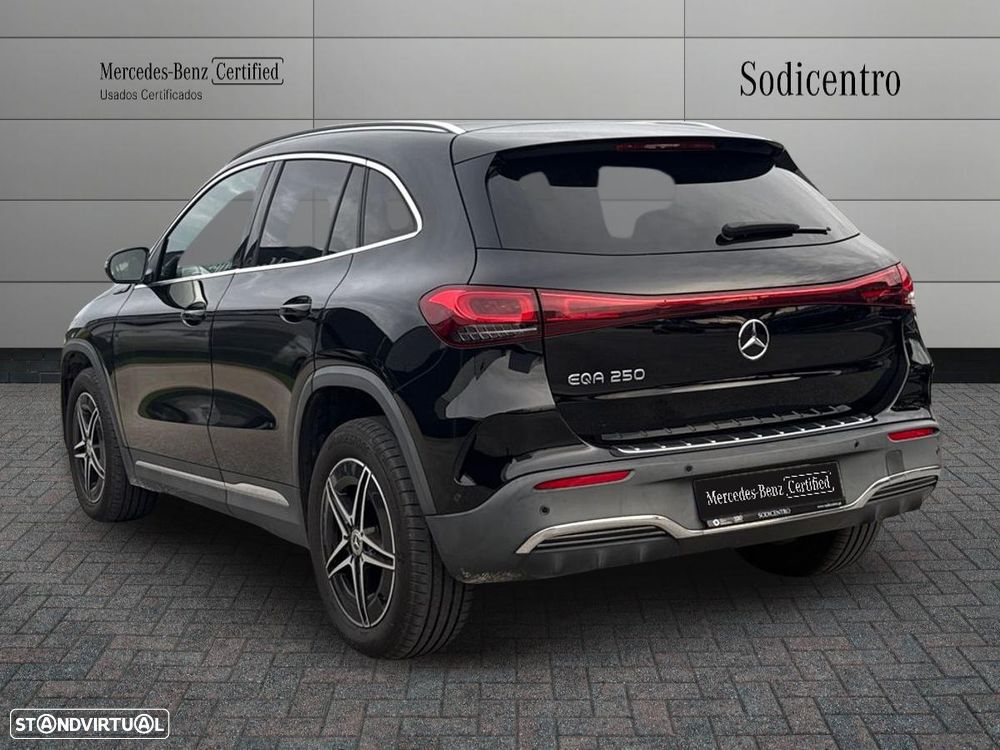 Mercedes-Benz EQA 250 AMG Line - 3