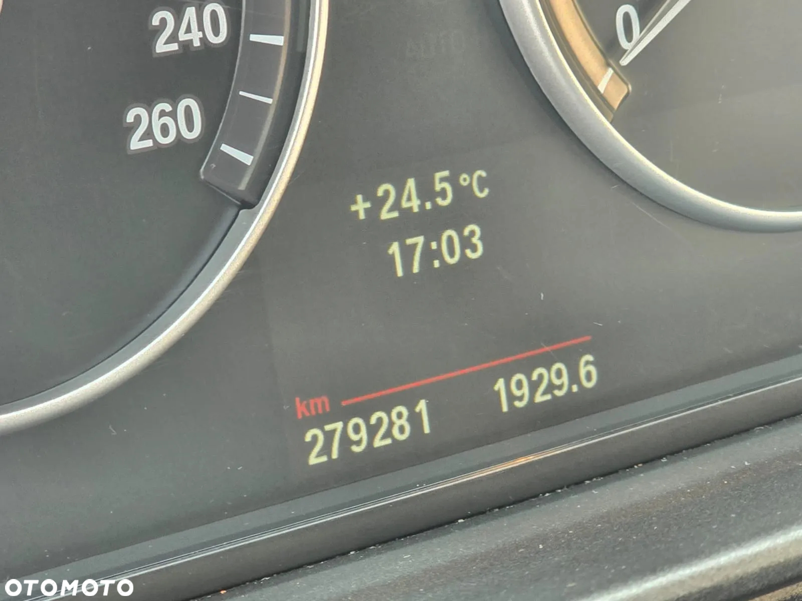 BMW Seria 5 - 28