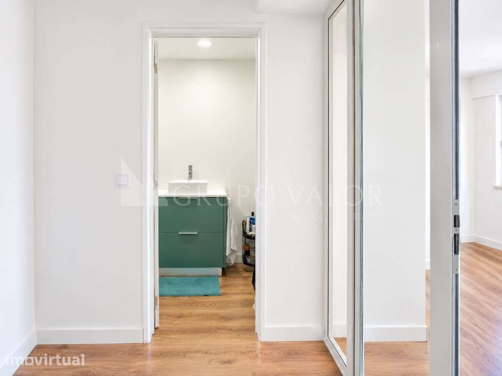 Apartamento T2 junto à estação da CP - Sintra - Grande imagem: 4/8