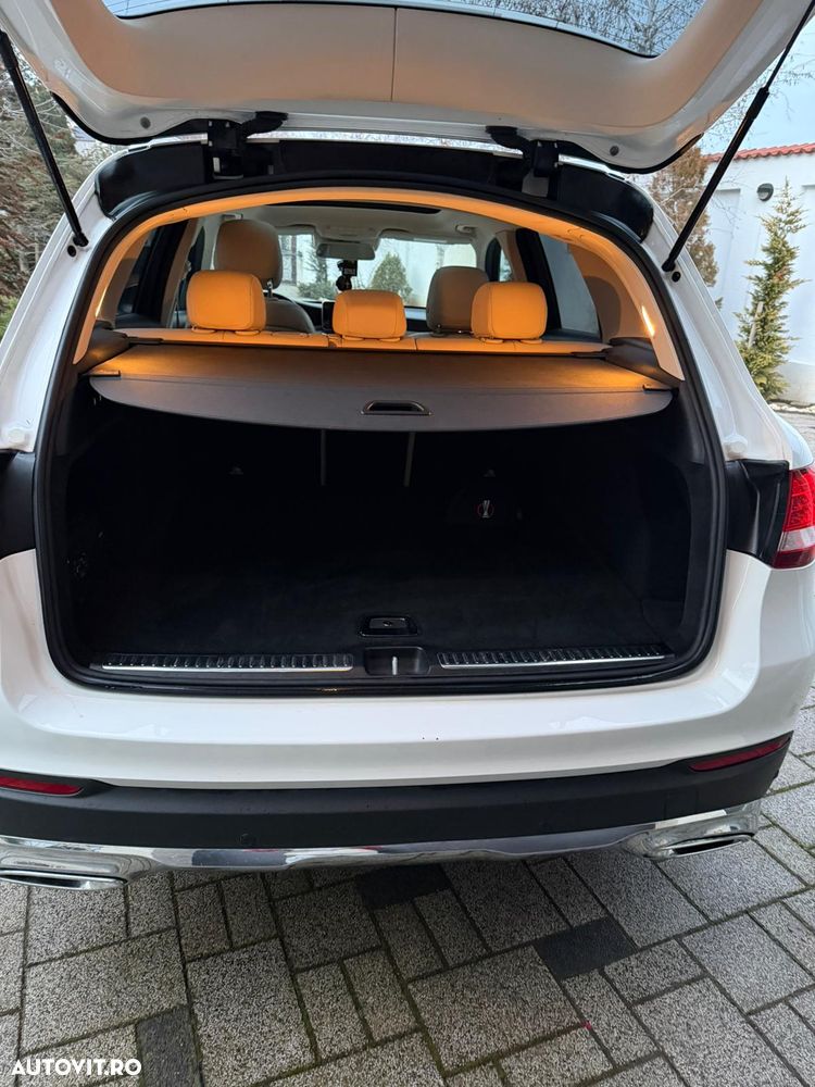 Mercedes-Benz GLC - 10