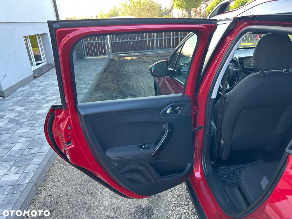 Peugeot 2008 - 28