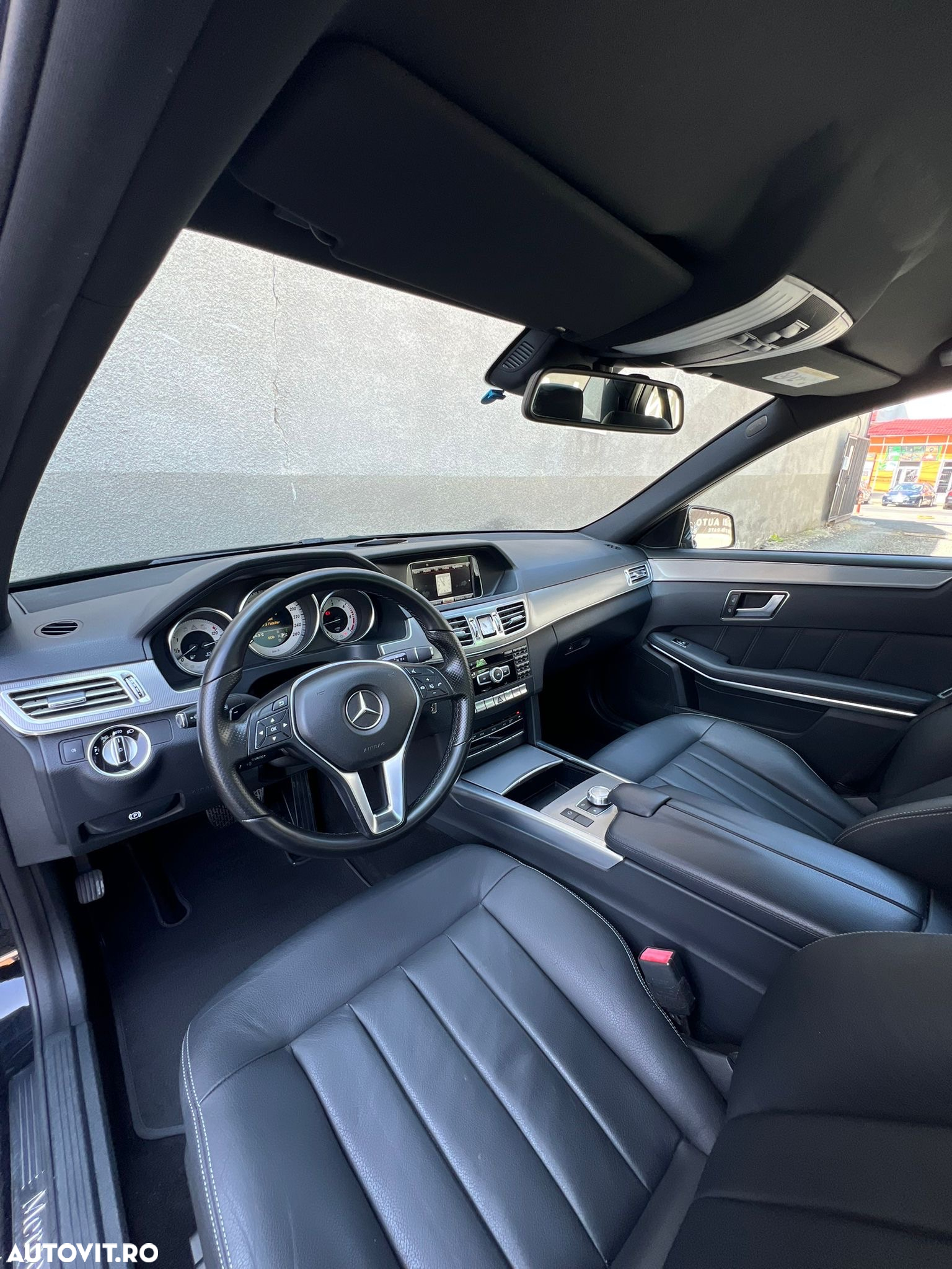 Mercedes-Benz E - 5