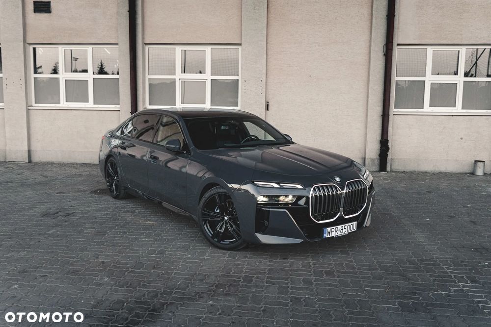 BMW Seria 7 740d xDrive mHEV sport - 2