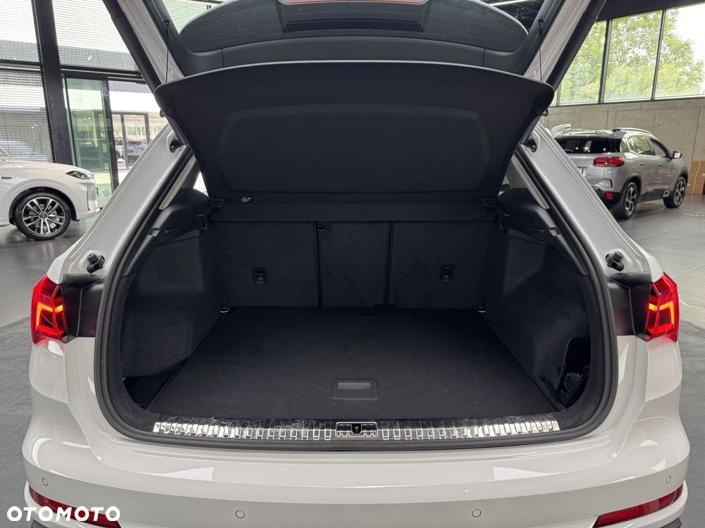 Audi Q3 35 TFSI mHEV S-Line S tronic - 19