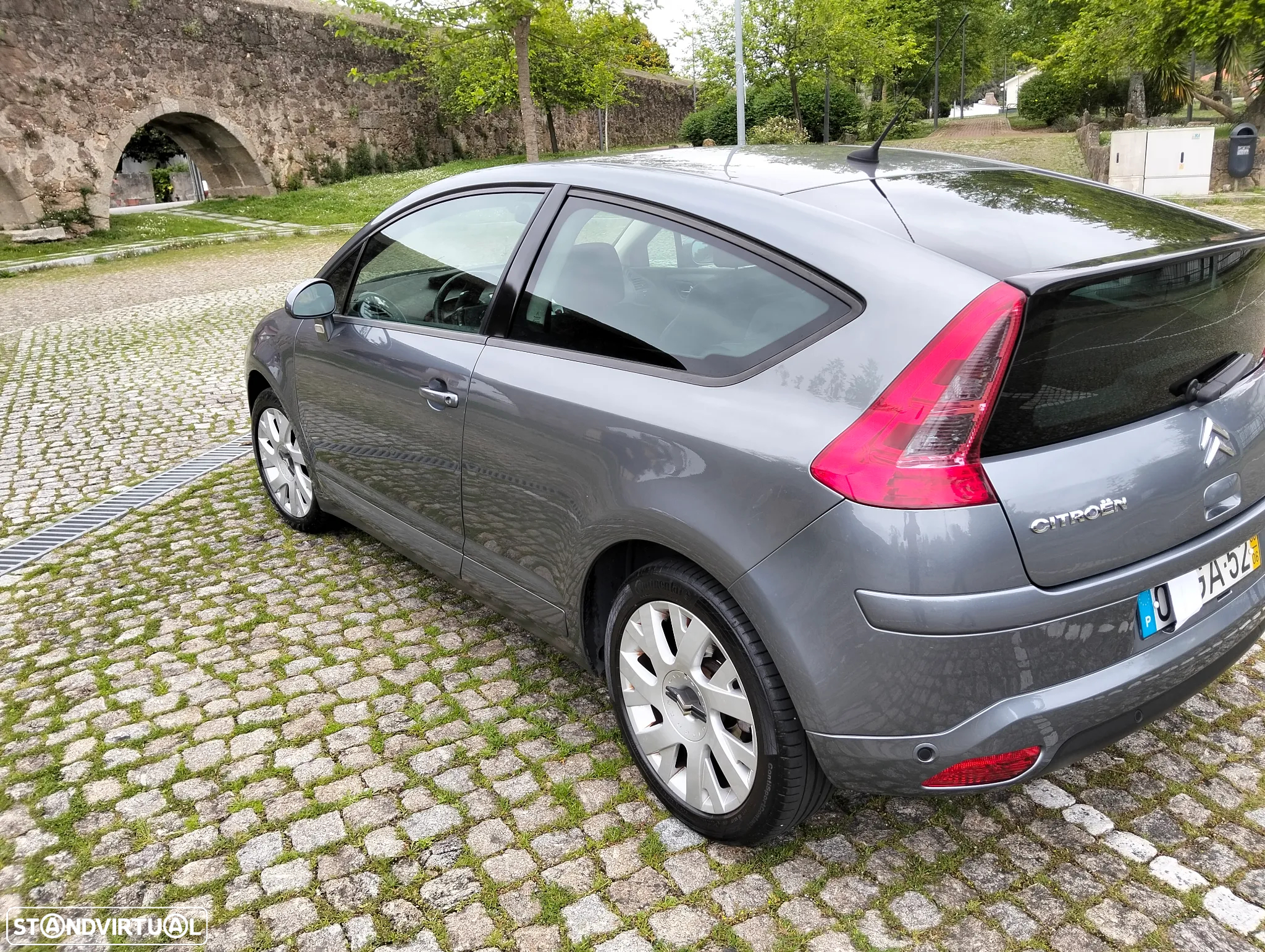 Citroën C4 Coupé 1.6 HDi 110 VTS - 14