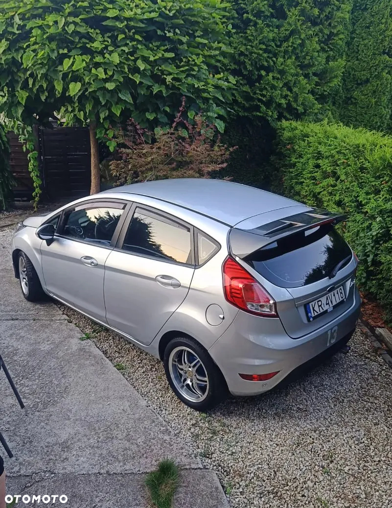 Ford Fiesta - 7