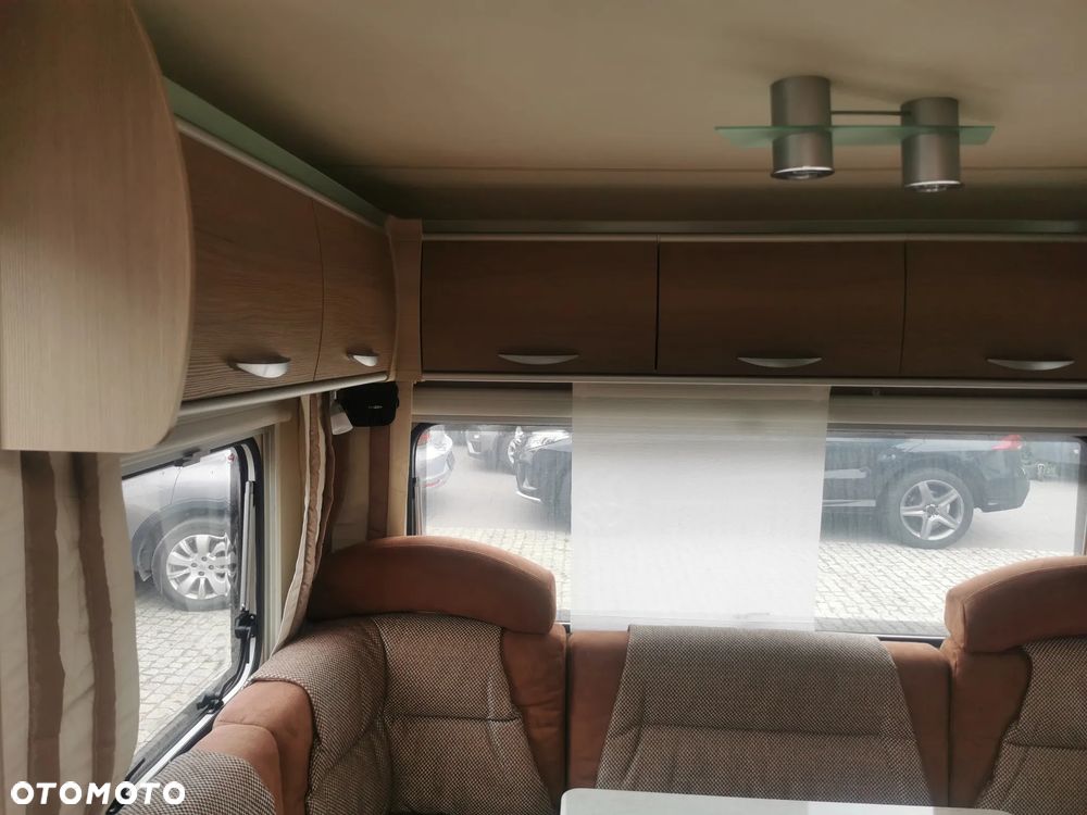 Burstner Averso Comfort 460LT - 30