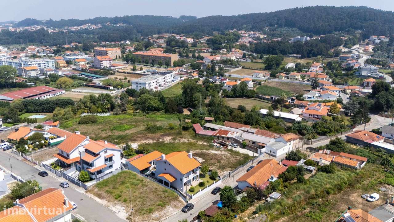 Terreno urbano para construção em Canelas - Grande imagem: 2/13