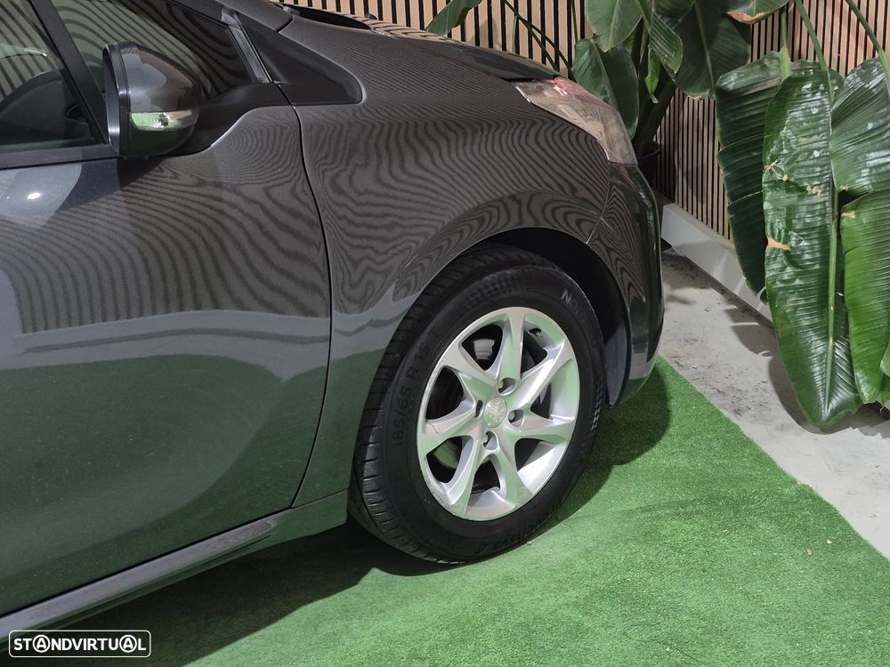 Peugeot 208 1.2 VTi Active - 8