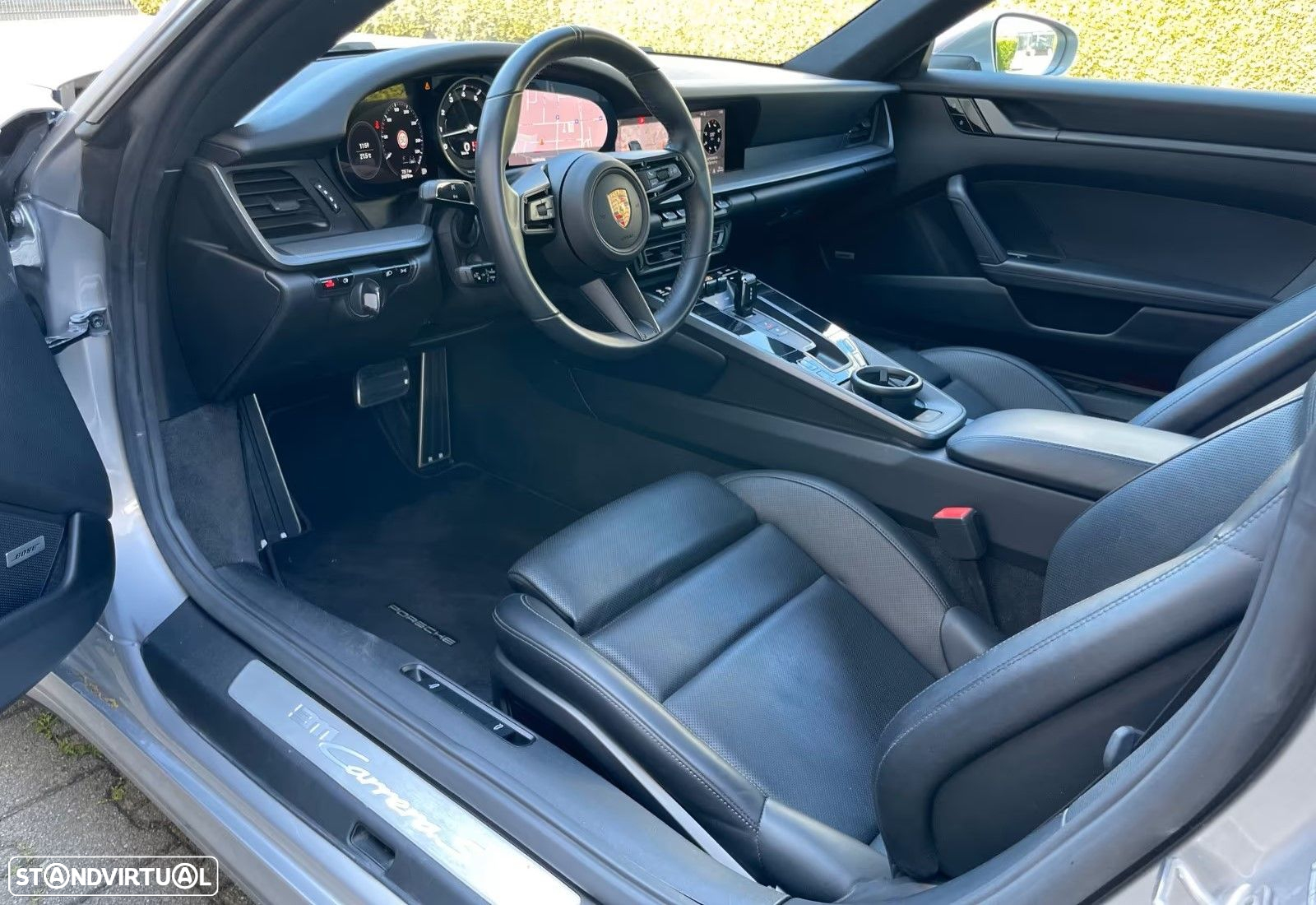 Porsche 911 (992) - 8