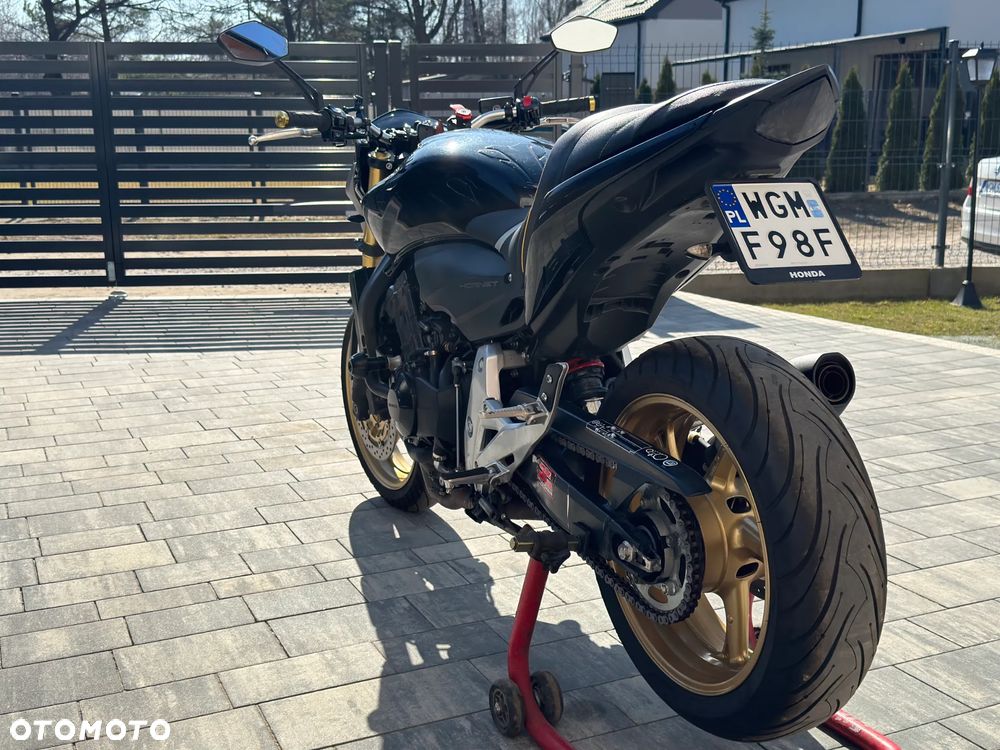 Honda Hornet - 8