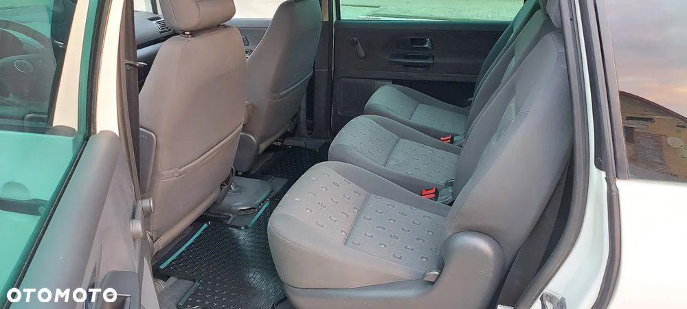 Volkswagen Sharan 1.9 TDI Trendline - 24