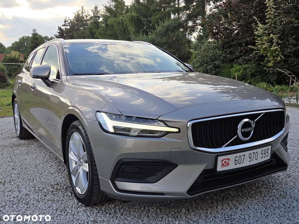 Volvo V60 D3 Momentum Pro - 34