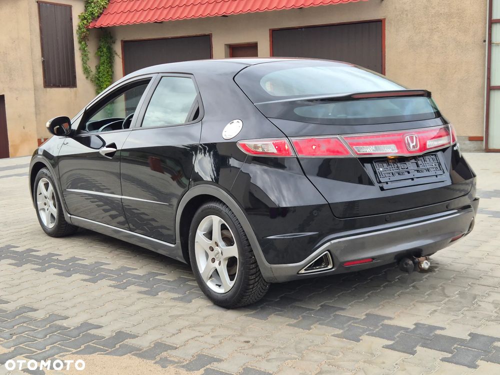 Honda Civic 1.8i-VTEC Executive - 4
