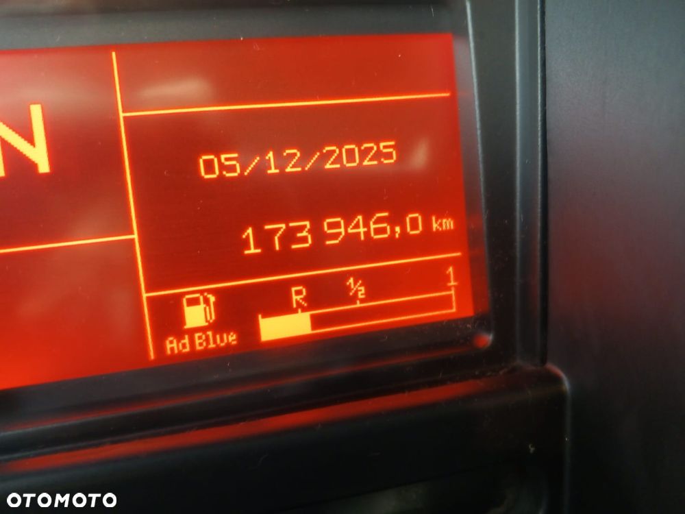 Renault Śmieciarka Renault D19/ Mały przebieg i udokumentowany - 29