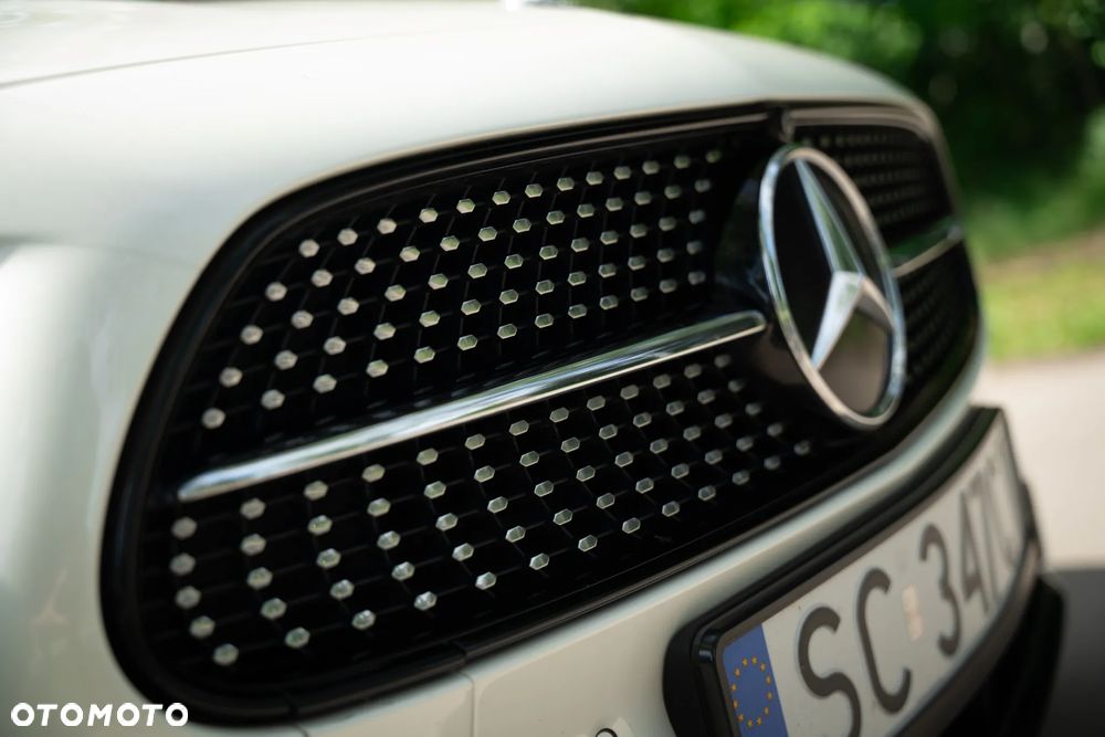 Mercedes-Benz Klasa E 220 d 4-Matic Business Edition - 34
