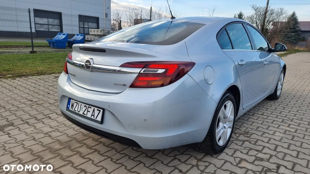 Opel Insignia 2.0 CDTI EcoFLEX S&S - 23