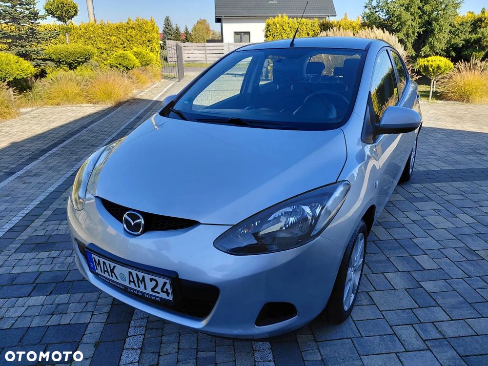 Mazda 2 - 8