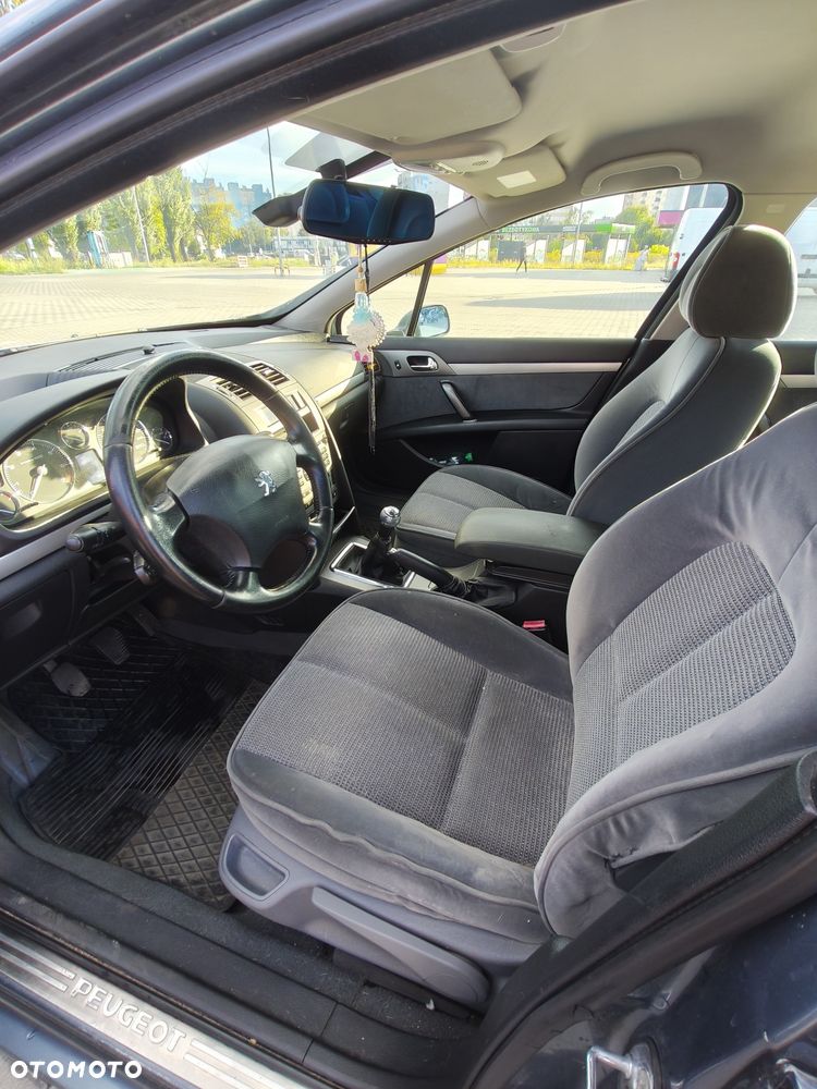 Peugeot 407 - 7
