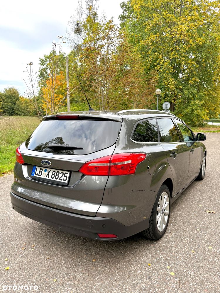Ford Focus - 7