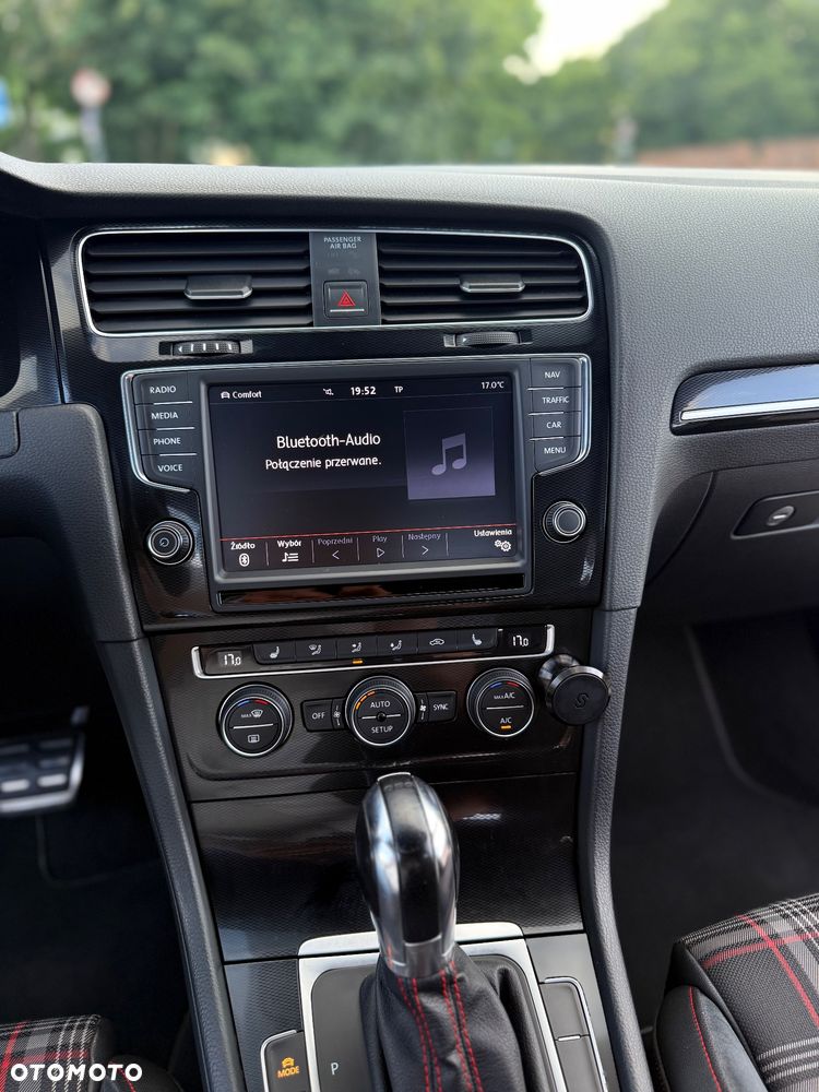 Volkswagen Golf 2.0 TSI BMT GTI Performance DSG - 26