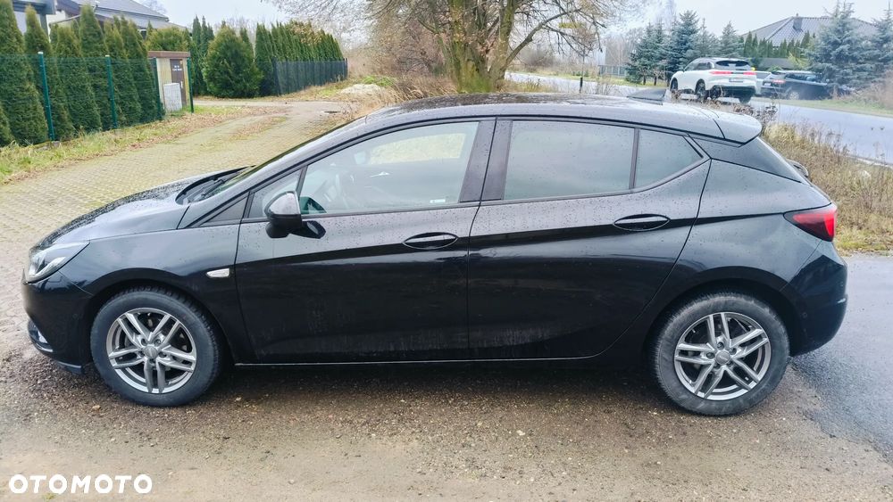 Opel Astra 1.4 Turbo Innovation - 4