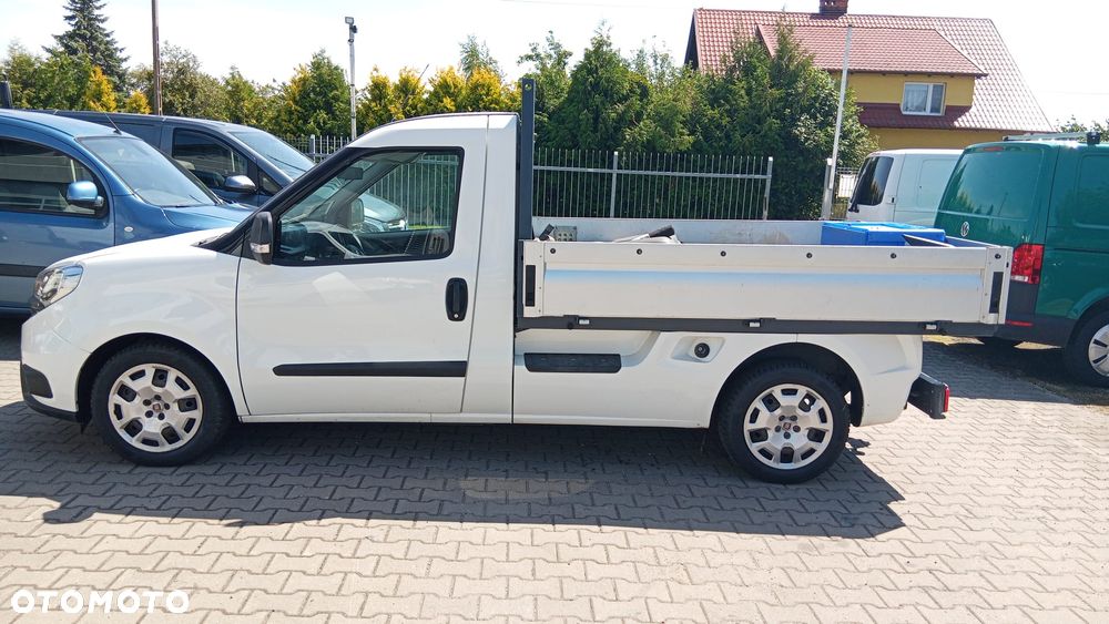 Fiat DOBLO 1,6JTD 105PS WORK UP SKRZYNIA - 2