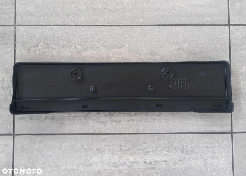 Uchwyt podkładka tablicy rejestracyjnej Ford Kuga 2012-2020 2334033 - 3
