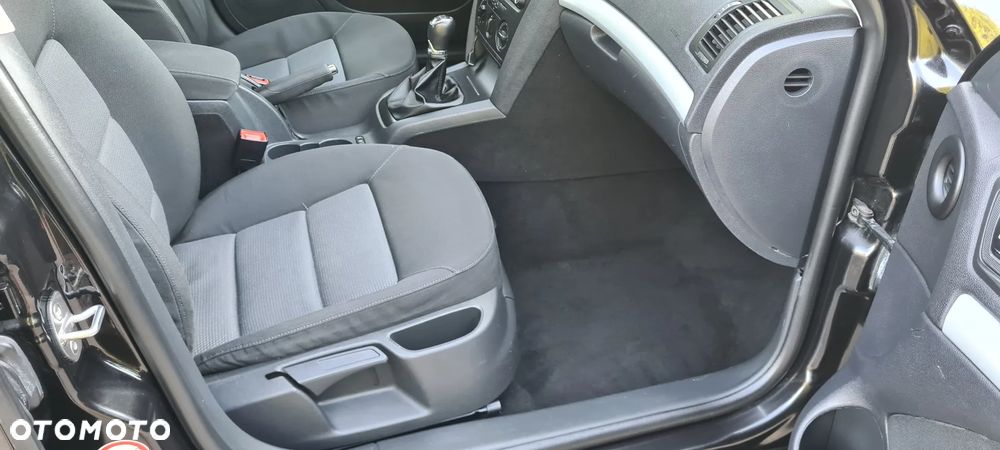 Skoda Octavia 1.6 Active - 20