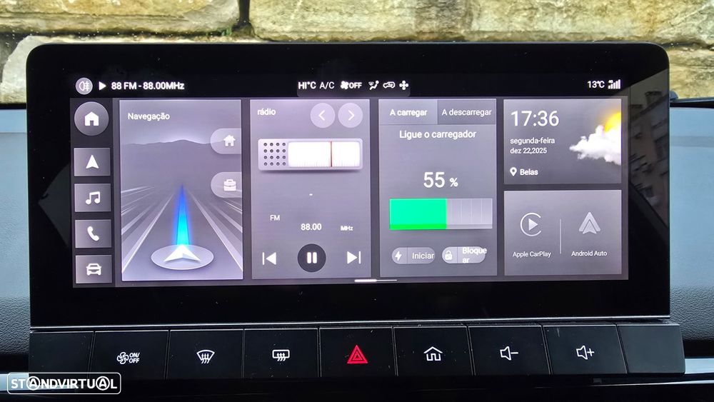 MG MG4 64 kWh Luxury - 37