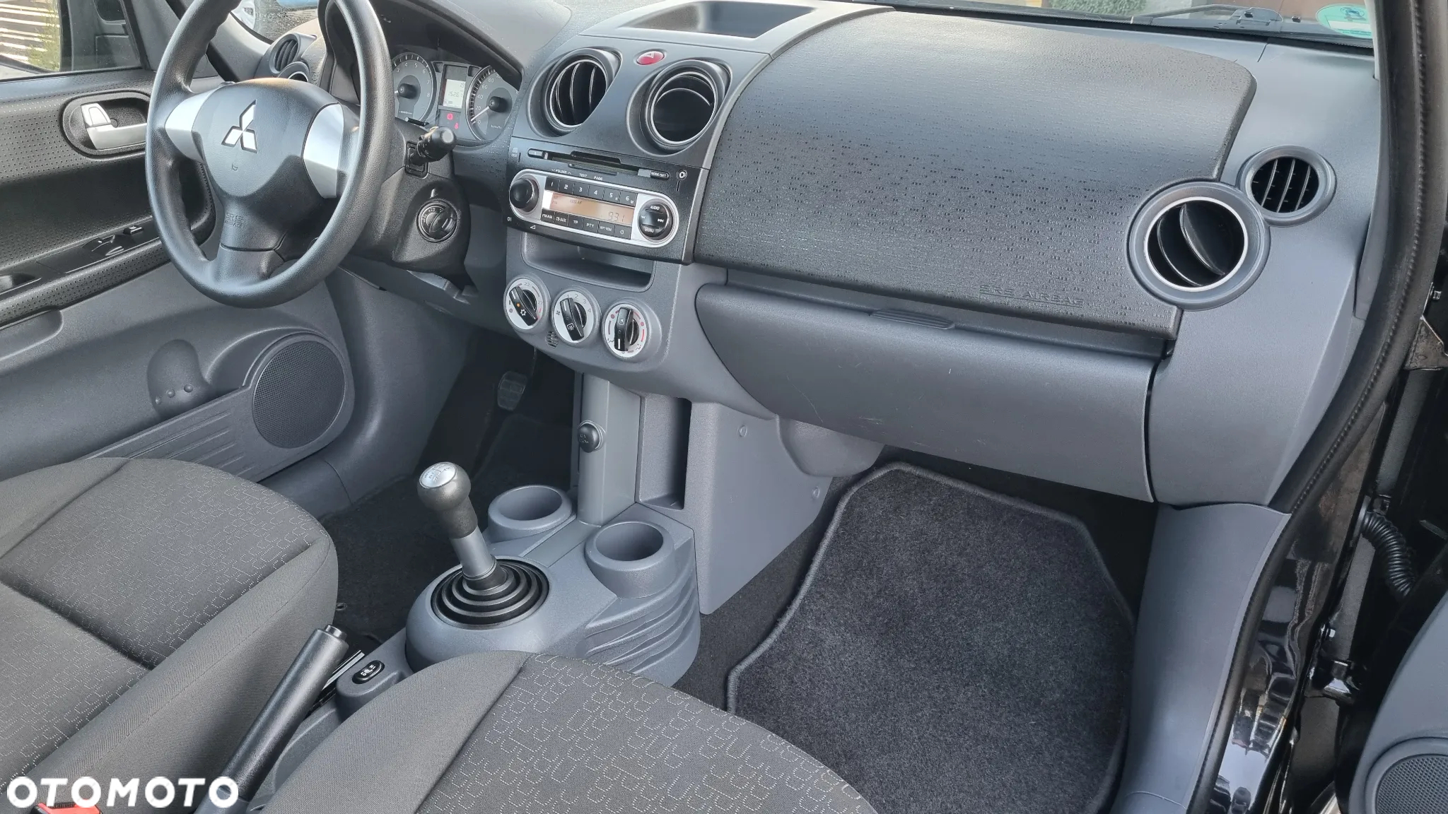 Mitsubishi Colt 1.3 Inform Cleartec - 19