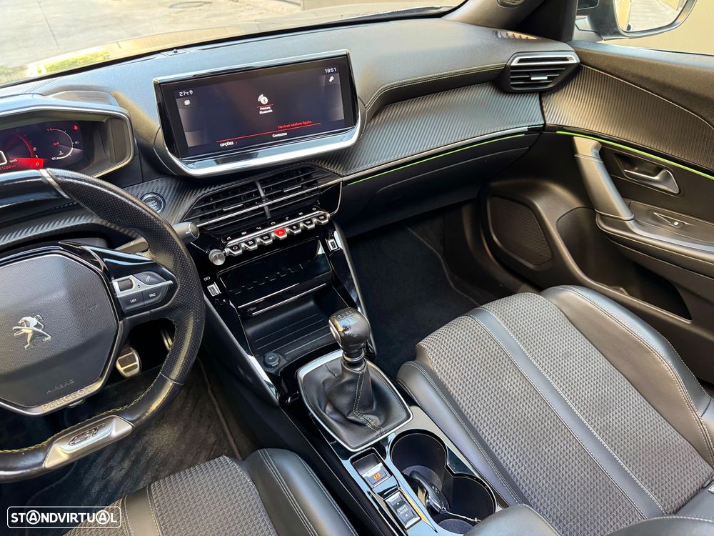 Peugeot 2008 PureTech 130 GT Pack - 39